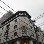 歌舞伎町の名所、トー横（閉鎖）、ライオンズマンション、第六トーアビル